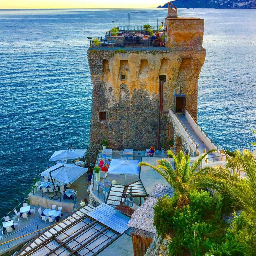 Casa Annamaria Hotell Neapel Exteriör bild